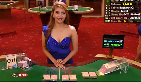 club_queen_baccarat1.jpg